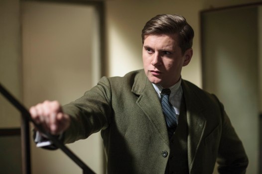 EMBARGOED_UNTIL_5_OCTOBER_DOWNTON_ABBEY_EPISODE4__30[1]