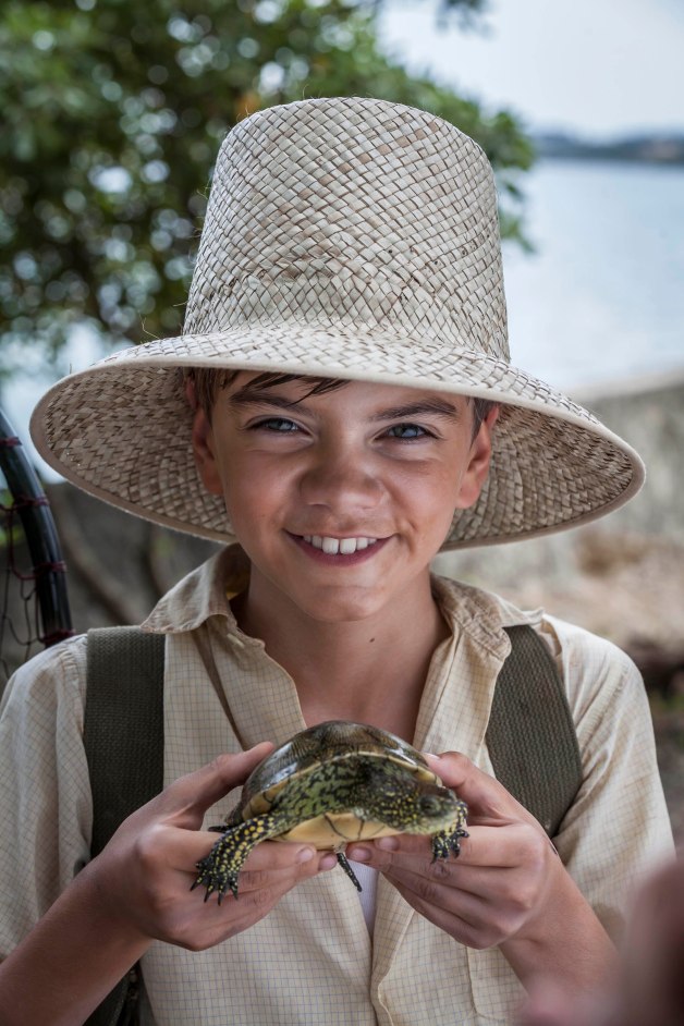 THE_DURRELLS_EP1_10[1]