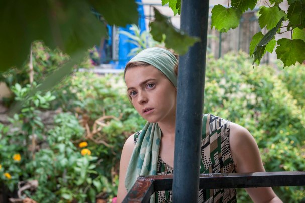 THE_DURRELLS_EP1_27[1]